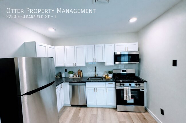 Foto del edificio - 2250 E Clearfield St