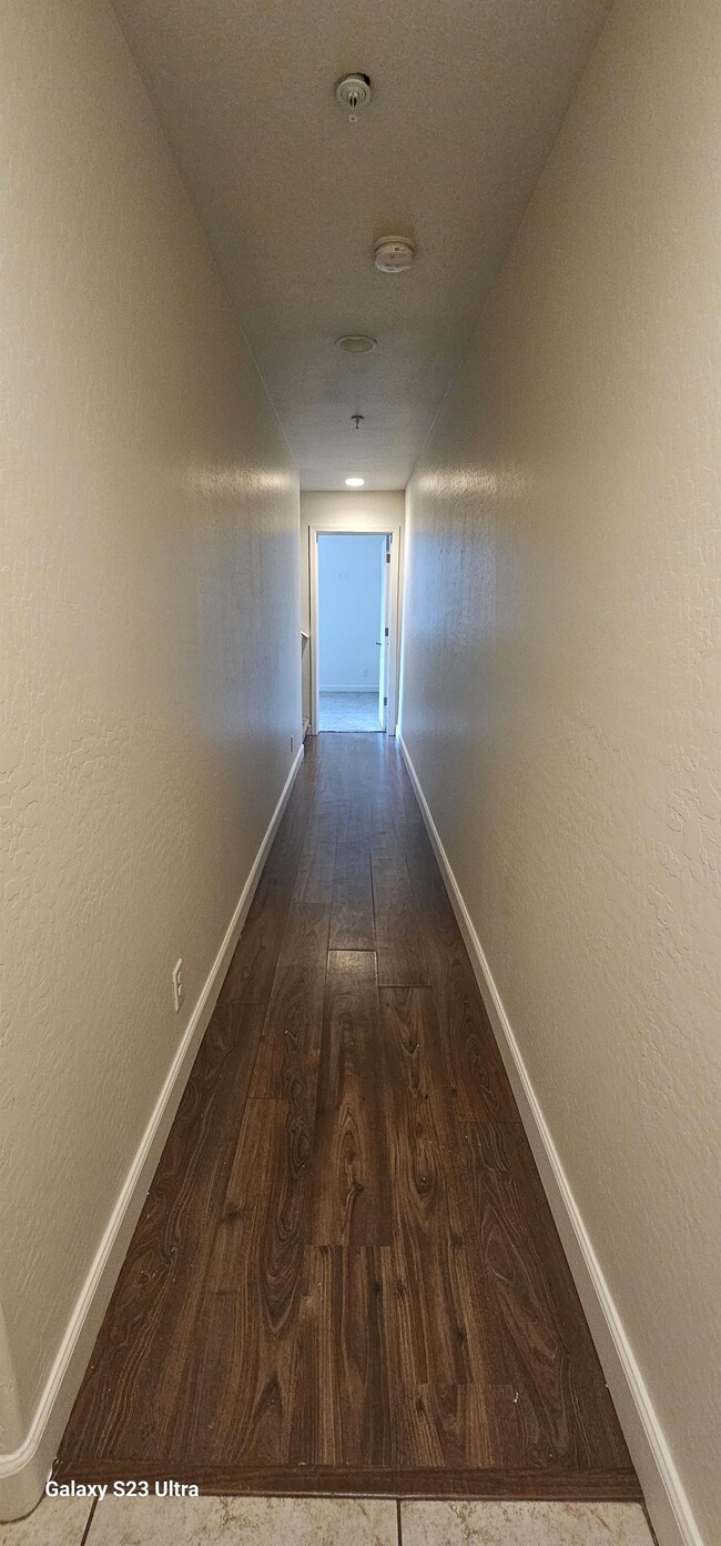 Foto del edificio - 2497 W Cripple Creek Dr