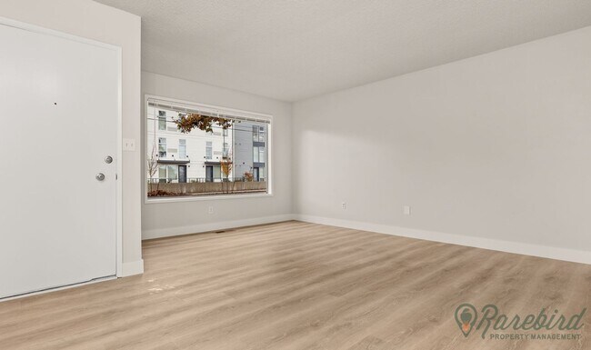 Photo - 3617-3617 NE Killingsworth St Apartment