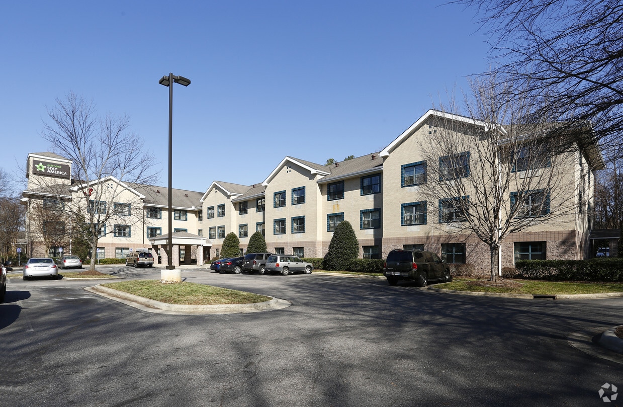 Furnished Studio Raleigh Apartments 911 Wake Towne Dr Raleigh, NC