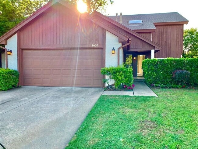 Great Westside Location - Great Westside Location House