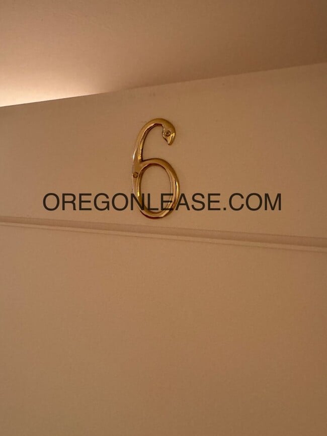 Photo - 1 bedroom 1 bath downtown apartment - available now
