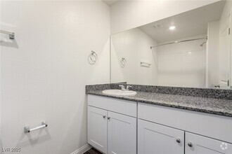 Building Photo - 4213 Venus Falls Ave