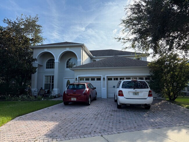 Foto del edificio - 6530 Lake Pembroke Pl