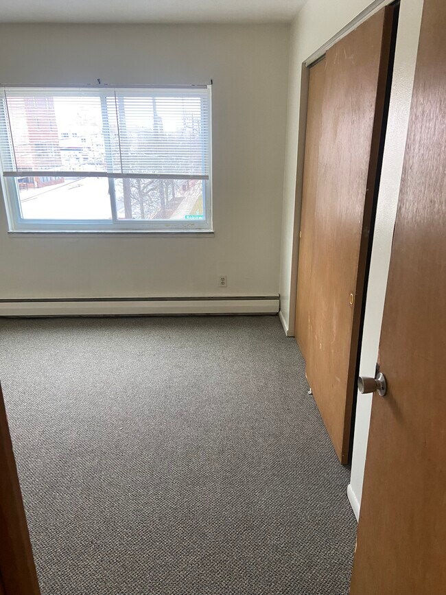 Foto del edificio - 1691 Robinwood Ave