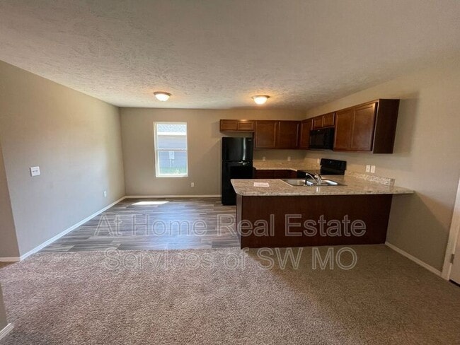 Foto del edificio - 491 Hudson Ave