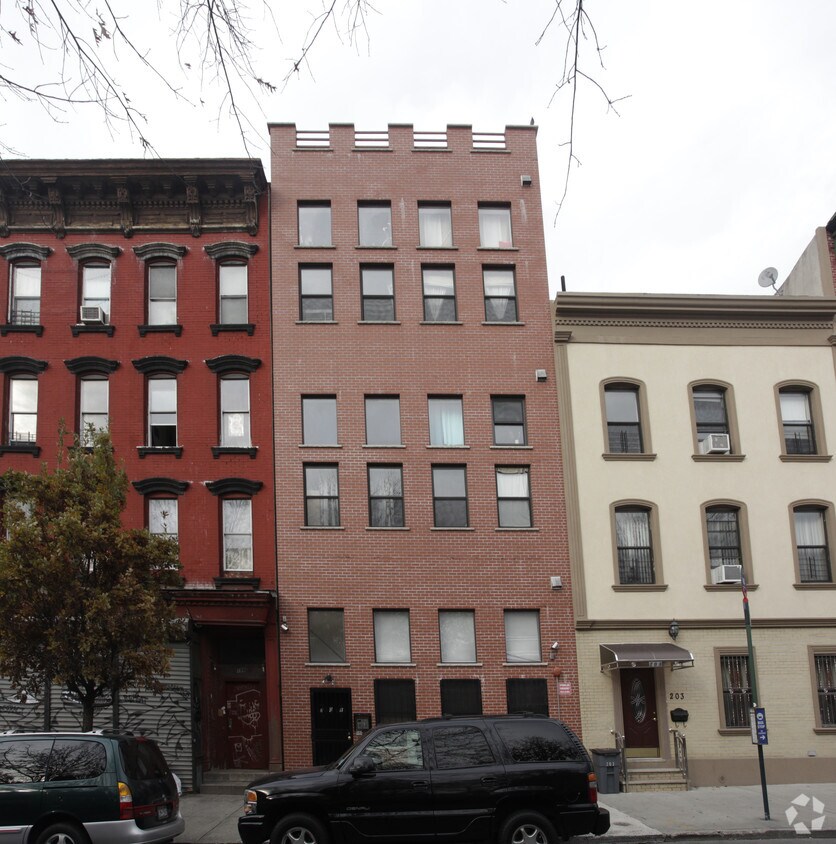 Building Photo - 201 Johnson Ave