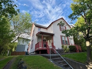 Building Photo - 1736 NW 64th St