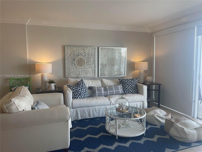 Foto del edificio - 155 Ocean Ln Dr