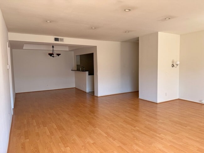 Building Photo - 4700 Natick Ave