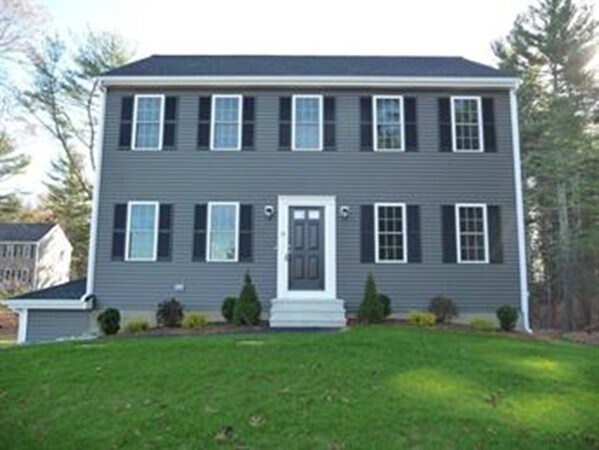 Foto principal - 55 Wenham Rd