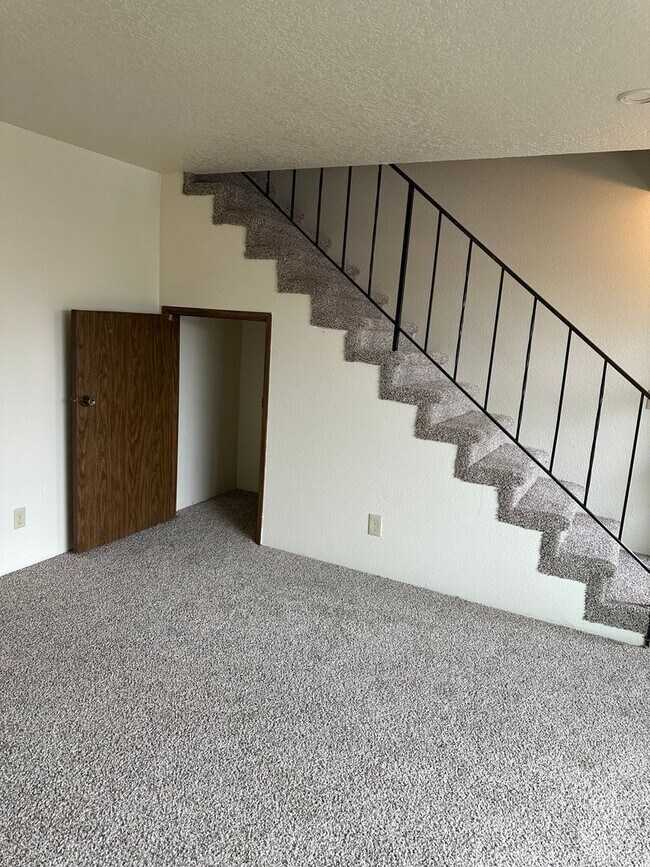 Foto del edificio - 115-1608A-C Marion A