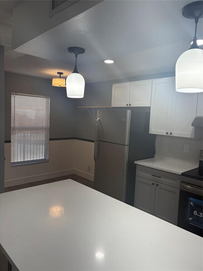 Foto del edificio - 5492 Courtyard Dr