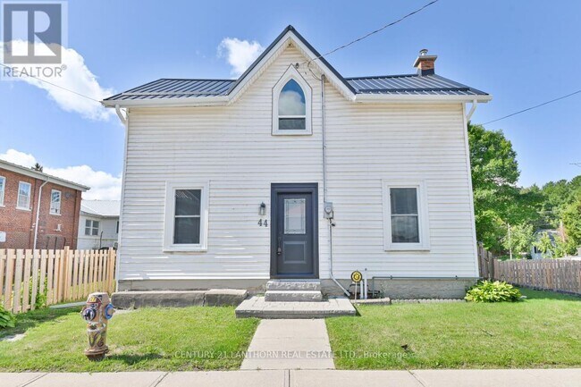 Photo du bâtiment - 44 Metcalf St