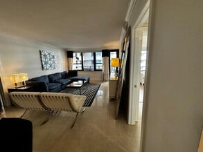 Building Photo - 5225 Collins Ave