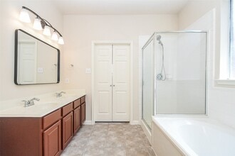 Building Photo - 13111 Rippling Creek Ln