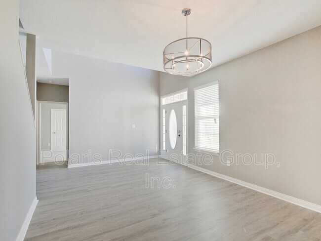 Building Photo - 12997 Brookwood Pl
