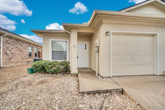 Foto del edificio - 990 Sierra Vista Ct