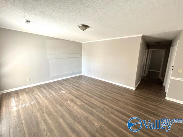 Building Photo - 4420 Bonnell Dr