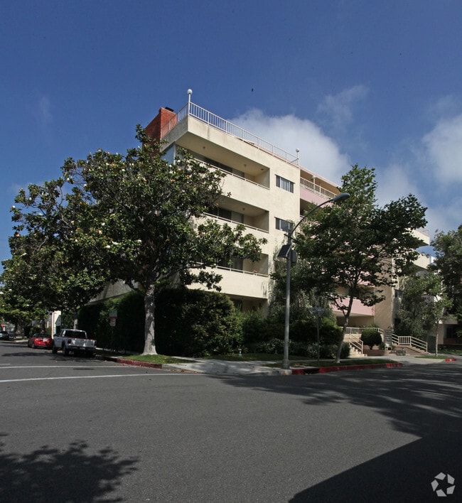 Building Photo - Dayton Swall Apartments