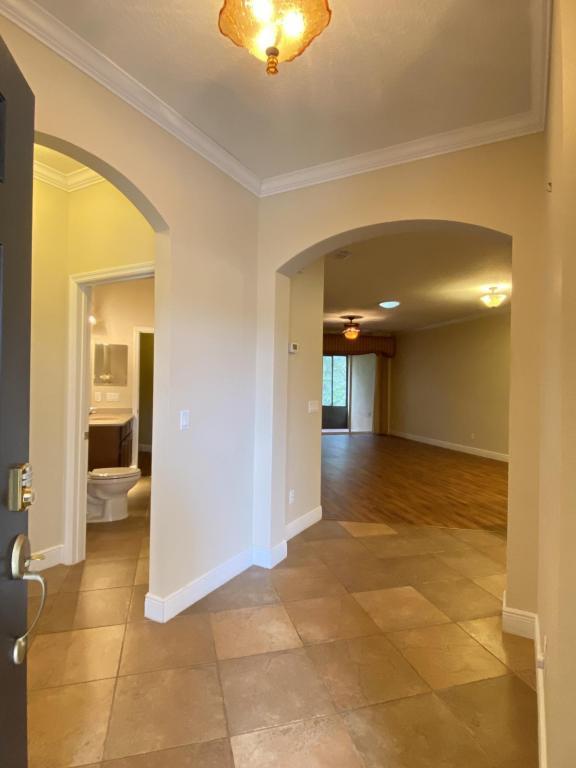 Building Photo - 30542 Lipizzan Terrace