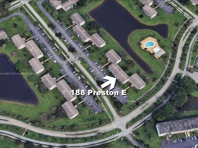 Foto del edificio - 188 Preston Way