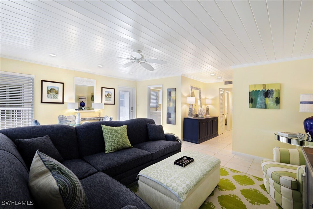 Foto principal - 286 4th St S
