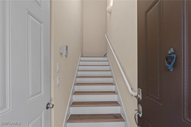 Foto del edificio - 1248 Carpazi Ct