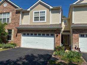 Building Photo - 1453 Millbrook Dr