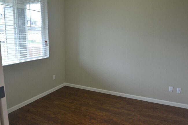 Foto del edificio - 18428 11th Avenue Ct E