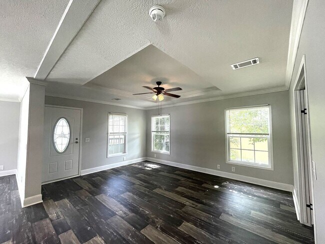 Foto del edificio - 36116 Plum Ave