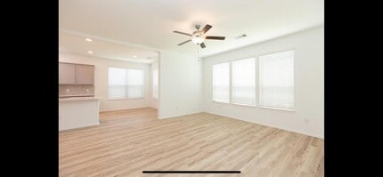 Building Photo - 19044 Pinewood Grove Trl