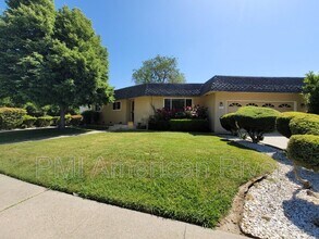 Building Photo - 977 Briarcrest Way
