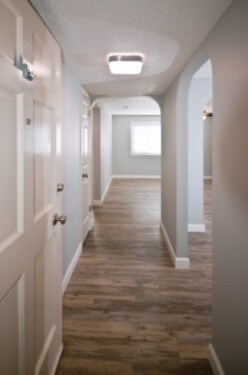 Foto del edificio - 320 Hilltop Dr