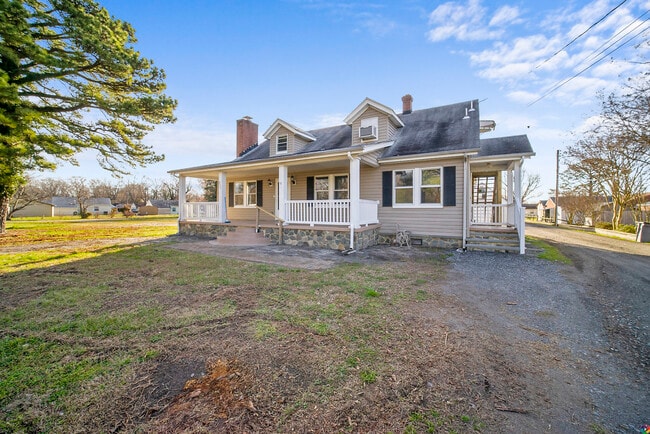 Photo - 1270 Old Buckroe Rd (Hampton, VA) House