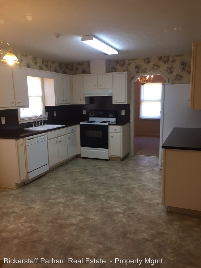 Foto del edificio - 3 br, 2 bath House - 6199 Georgetown Drive