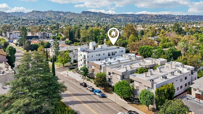 Foto del edificio - 12905 Landale Street