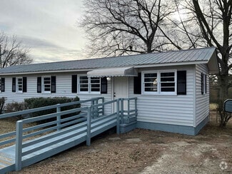 Building Photo - 8402 Duncan Bridge Rd