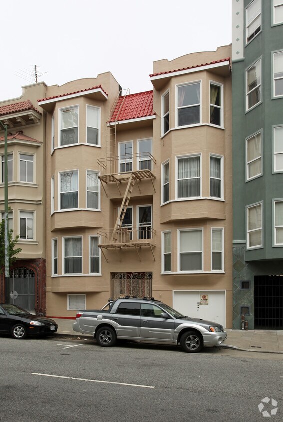 Primary Photo - 1720 Washington St