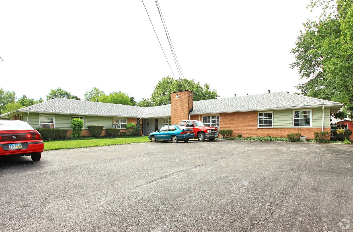 Building Photo - 11289 Westborough Rd