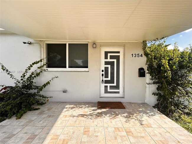 Building Photo - 1354 NW 69th St