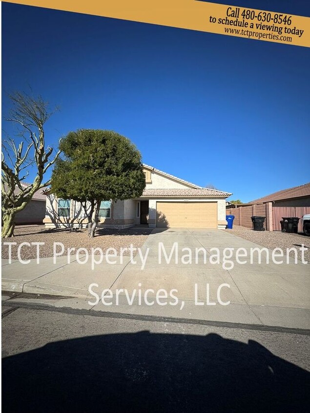 Foto principal - East Mesa Rental Close to Freeways!