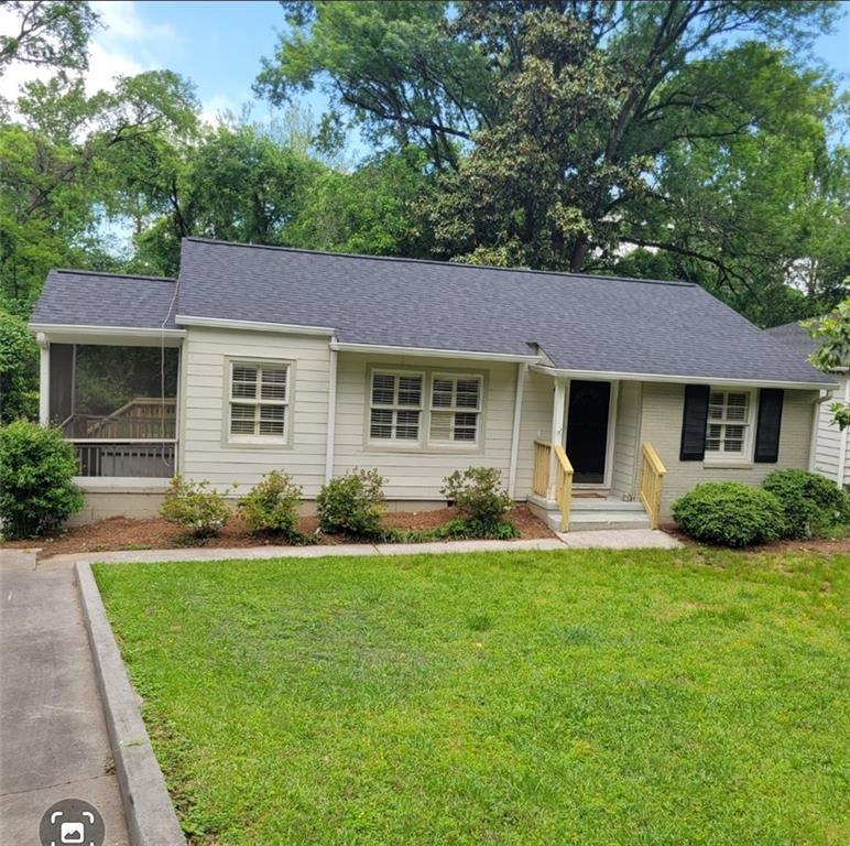 Primary Photo - 990 Lindridge Dr NE