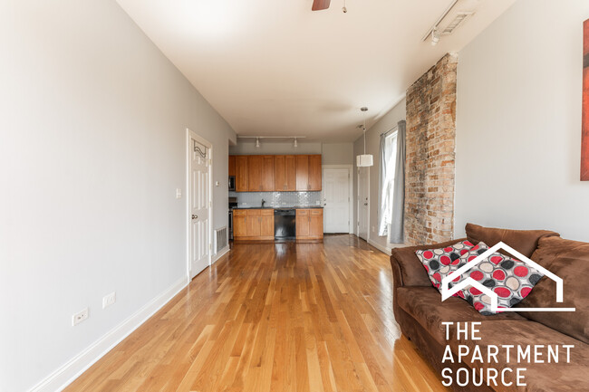 Foto del edificio - 1844 W 18th St