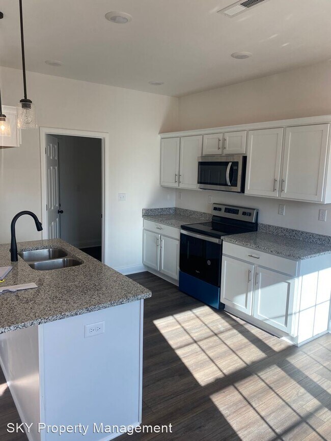 Building Photo - 3 br, 2 bath House - 881 McFadin Station C...