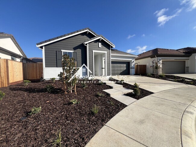 Foto del edificio - New Elk Grove 3bd/2ba Home near Big Horn & Poppyridge Rd