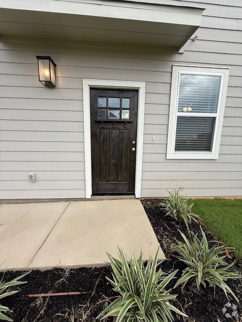 Building Photo - 1241 Casetta Run