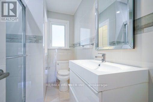 Photo du bâtiment - 540 THIRD LINE