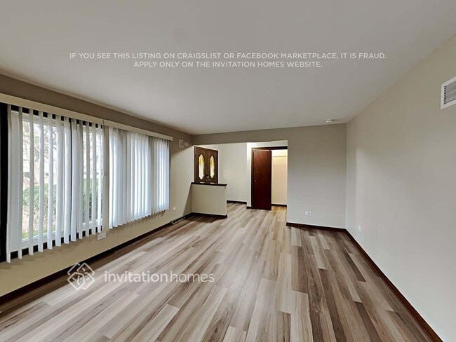 Building Photo - 7526 Cashew Dr