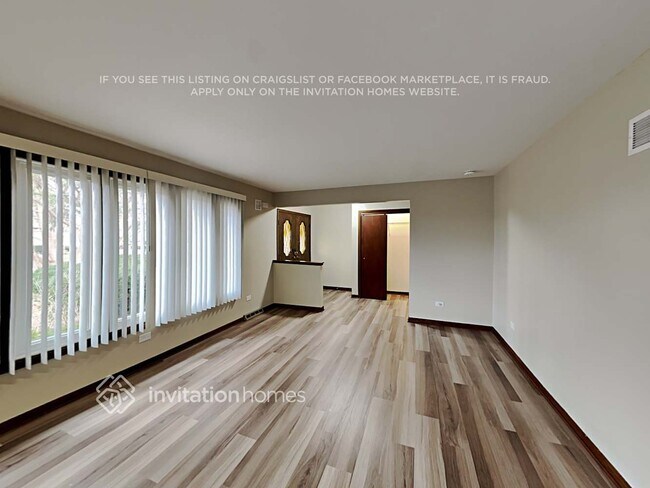 Foto del edificio - 7526 Cashew Dr